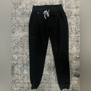 Zamora Jogger Scrub Pants in great condition!